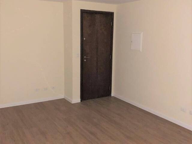 Conjunto Comercial para Venda em Curitiba - 5