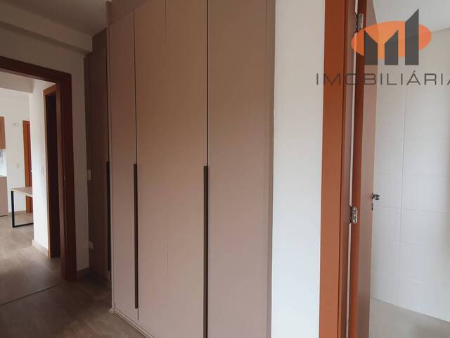 #702 - Apartamento para Venda em Curitiba - PR - 3