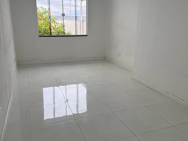 #208 - Casa para Venda em Curitiba - PR - 2