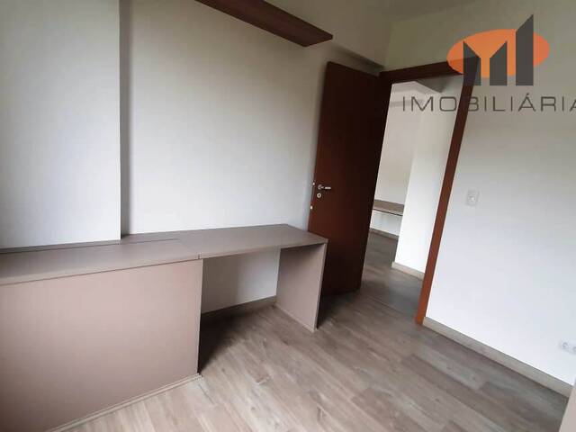 Apartamento para Venda em Curitiba - 4