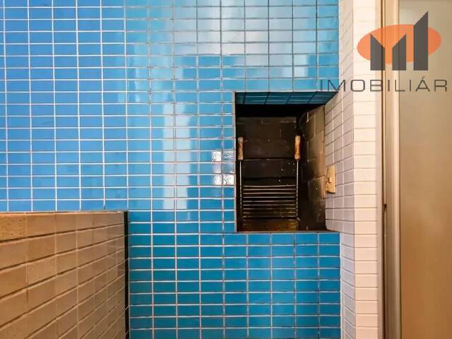 Apartamento para Venda em Curitiba - 2